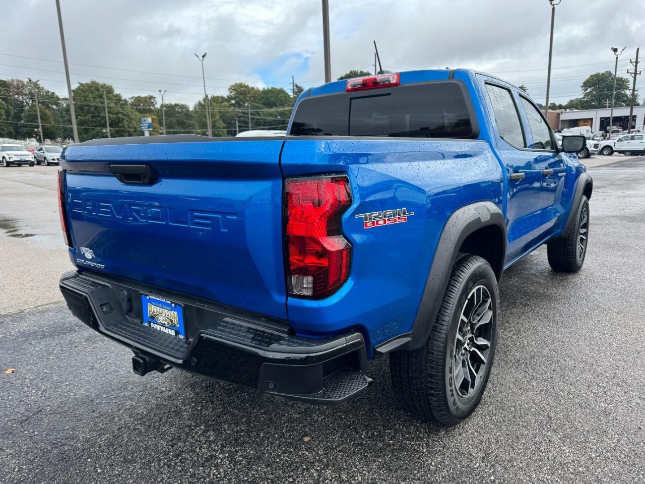 Chevrolet Colorado Vehicle Full-screen Gallery Image 03