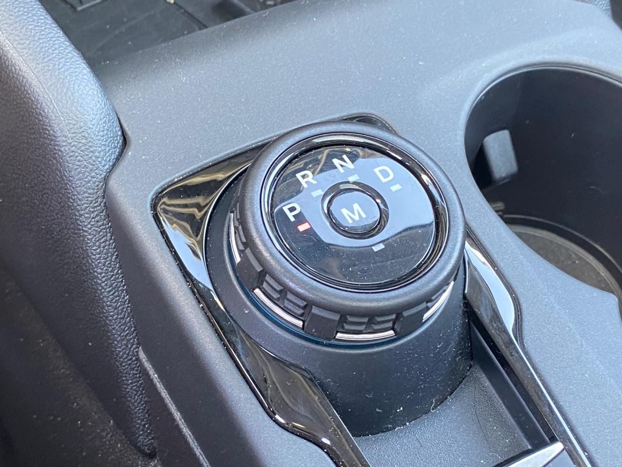 Ford Bronco Sport Vehicle Full-screen Gallery Image 16