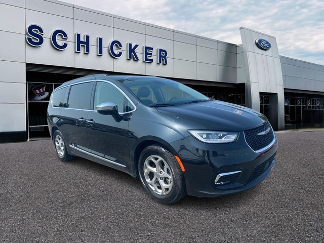 more details - chrysler pacifica