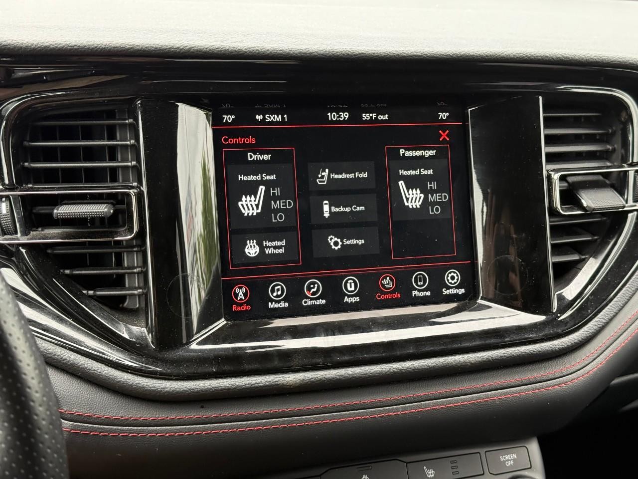 Dodge Durango Vehicle Full-screen Gallery Image 16