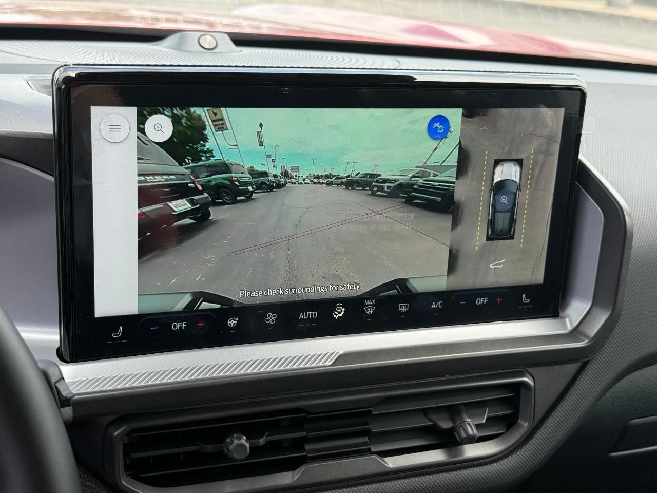 Ford Bronco Sport Vehicle Full-screen Gallery Image 18