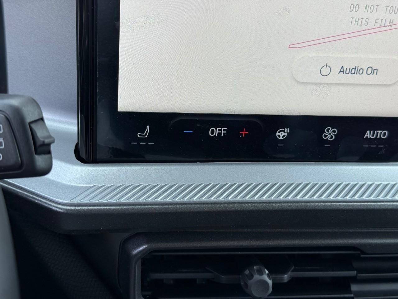 Ford Bronco Sport Vehicle Full-screen Gallery Image 18