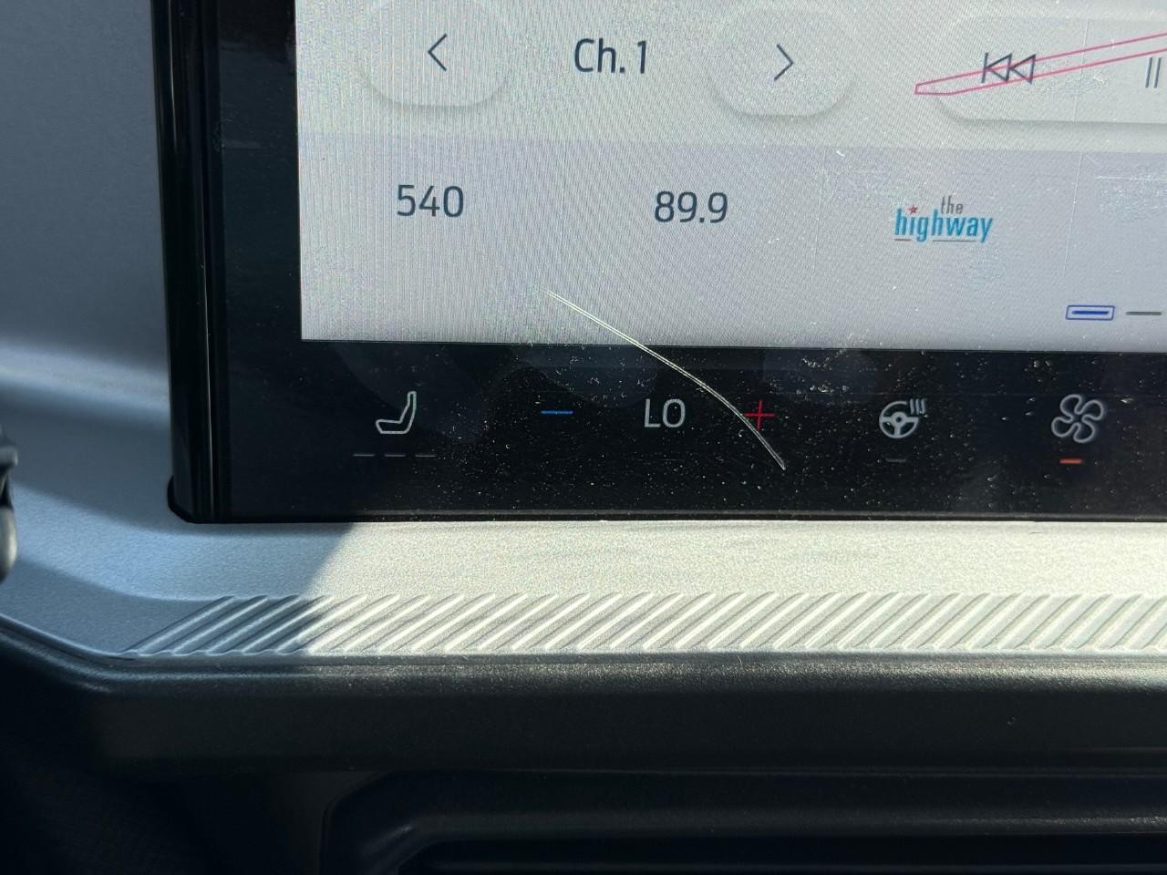 Ford Bronco Sport Vehicle Full-screen Gallery Image 18