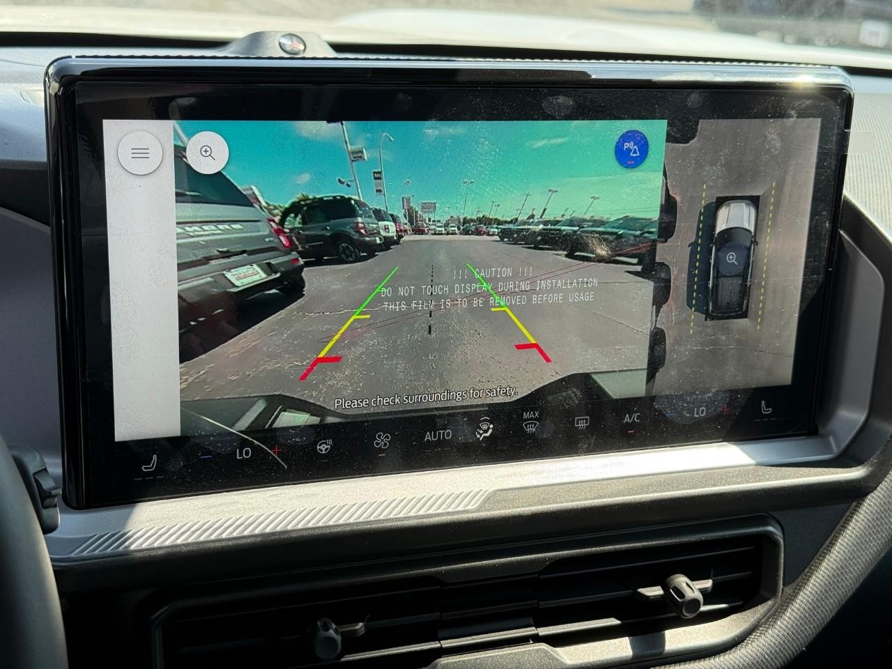 Ford Bronco Sport Vehicle Full-screen Gallery Image 19