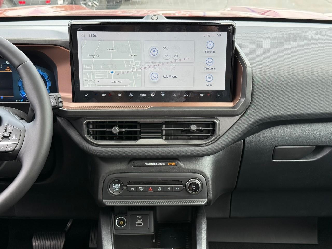 Ford Bronco Sport Vehicle Full-screen Gallery Image 08