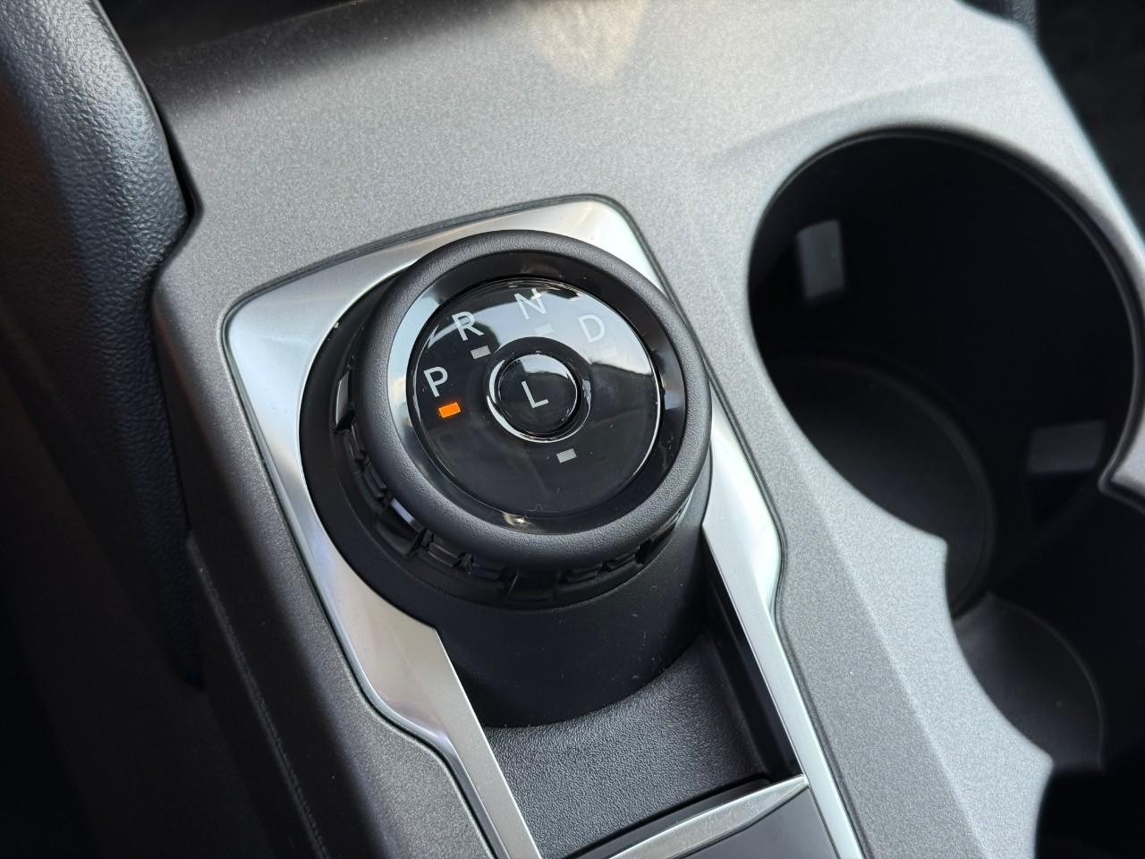 Ford Bronco Sport Vehicle Full-screen Gallery Image 16