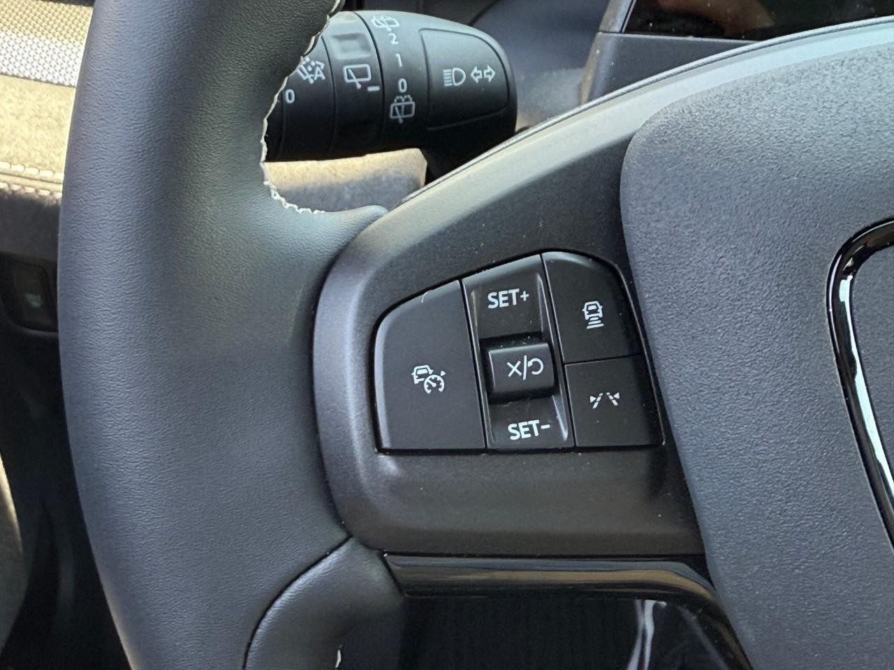 Ford Mustang Mach-E Vehicle Full-screen Gallery Image 13