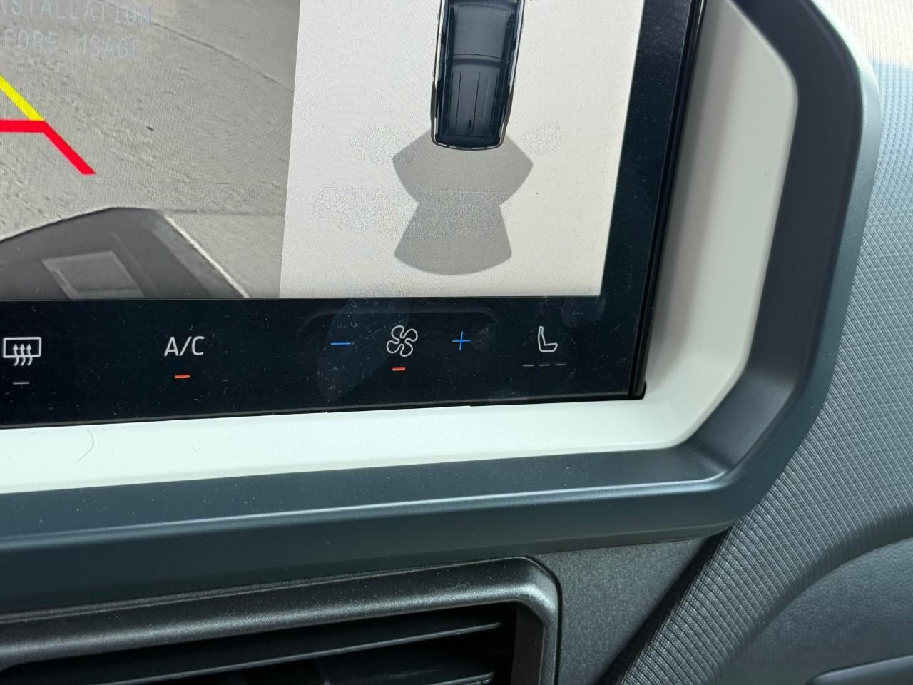 Ford Bronco Sport Vehicle Full-screen Gallery Image 19