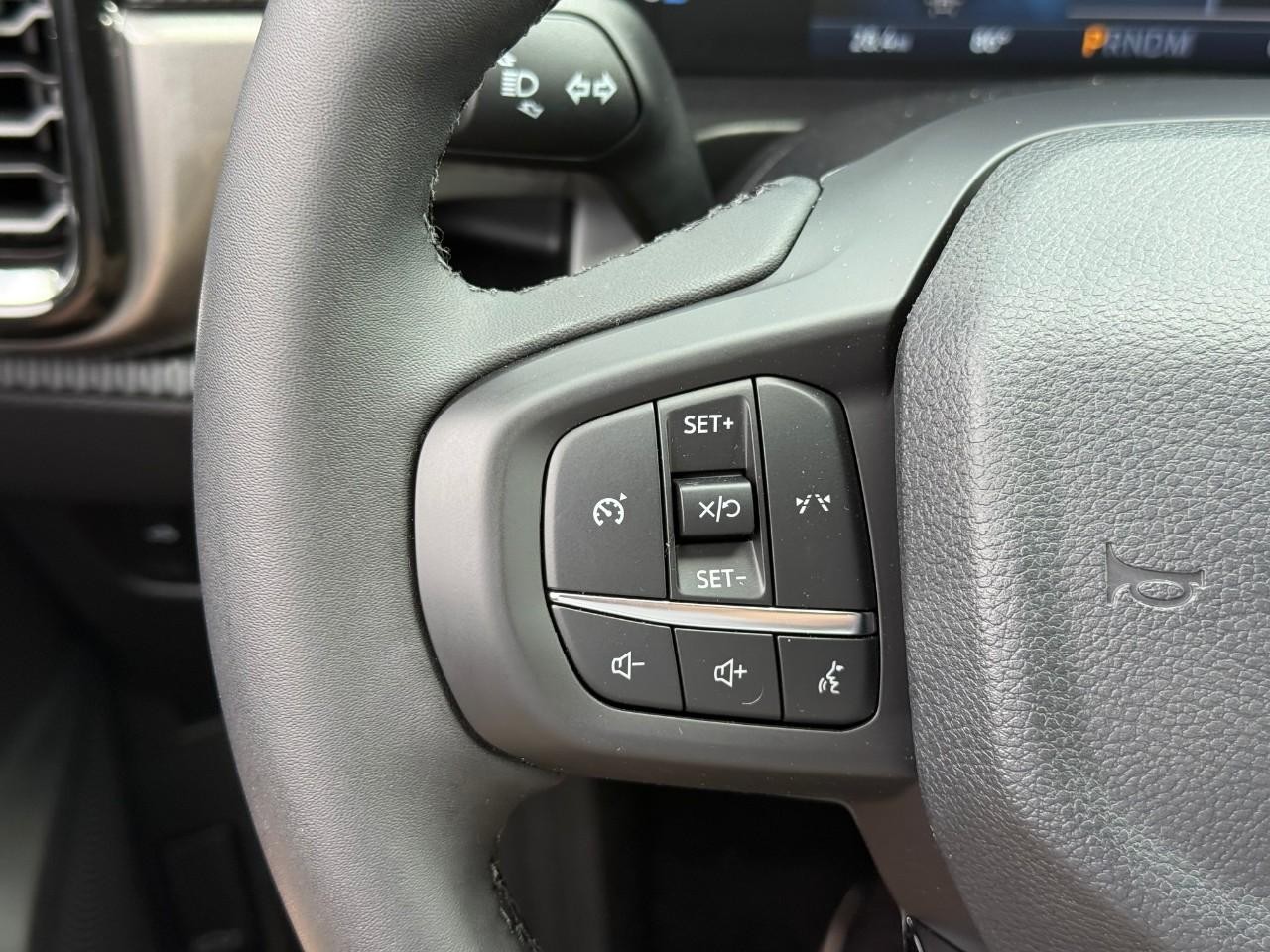 Ford Ranger Vehicle Full-screen Gallery Image 14