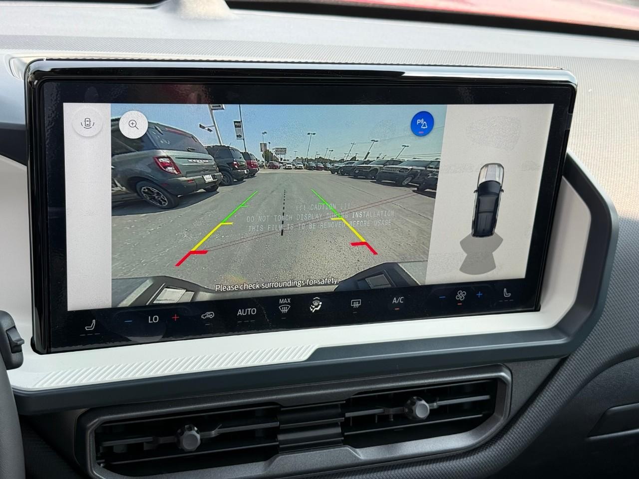 Ford Bronco Sport Vehicle Full-screen Gallery Image 19