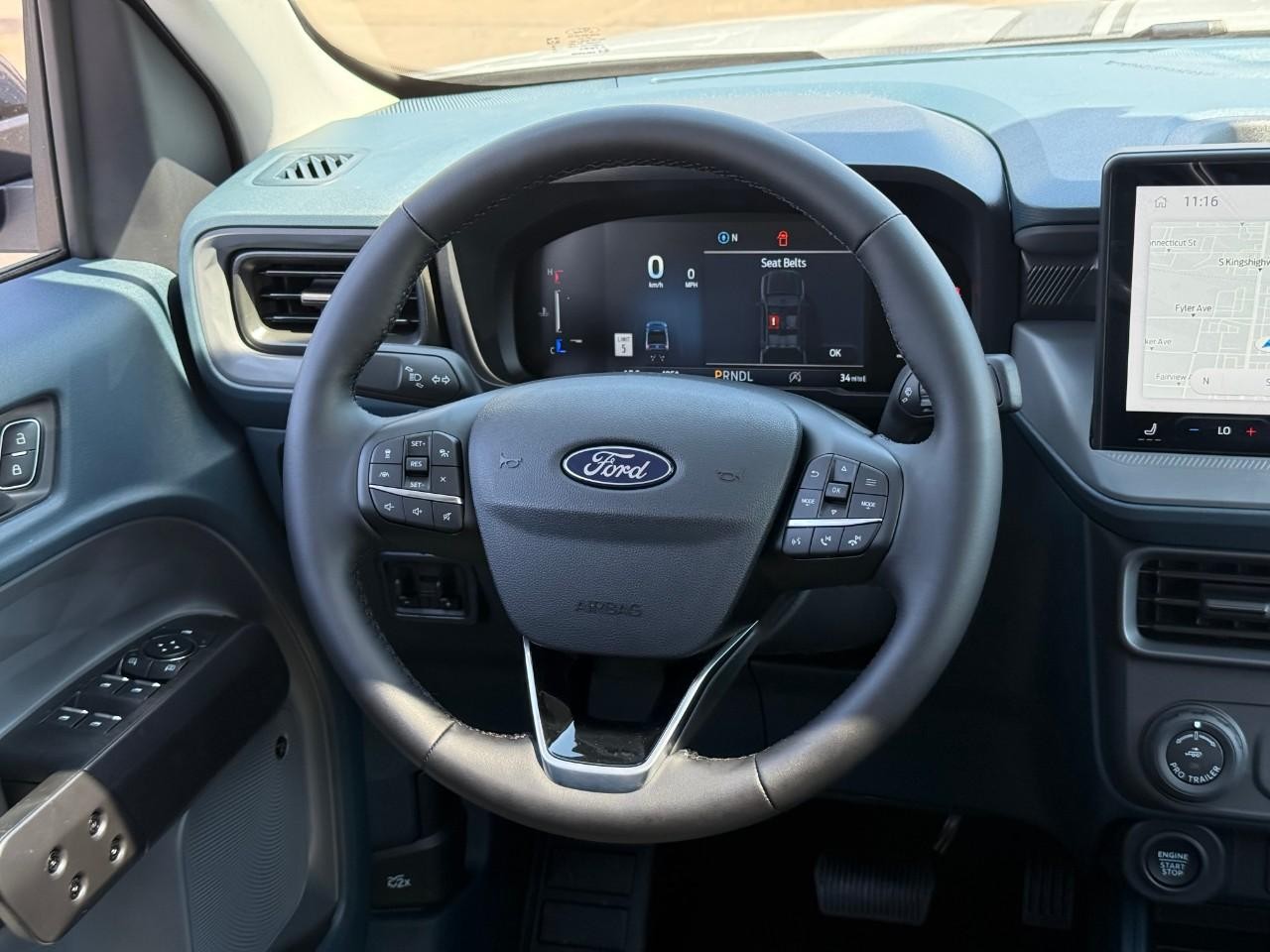 Ford Maverick Vehicle Full-screen Gallery Image 07