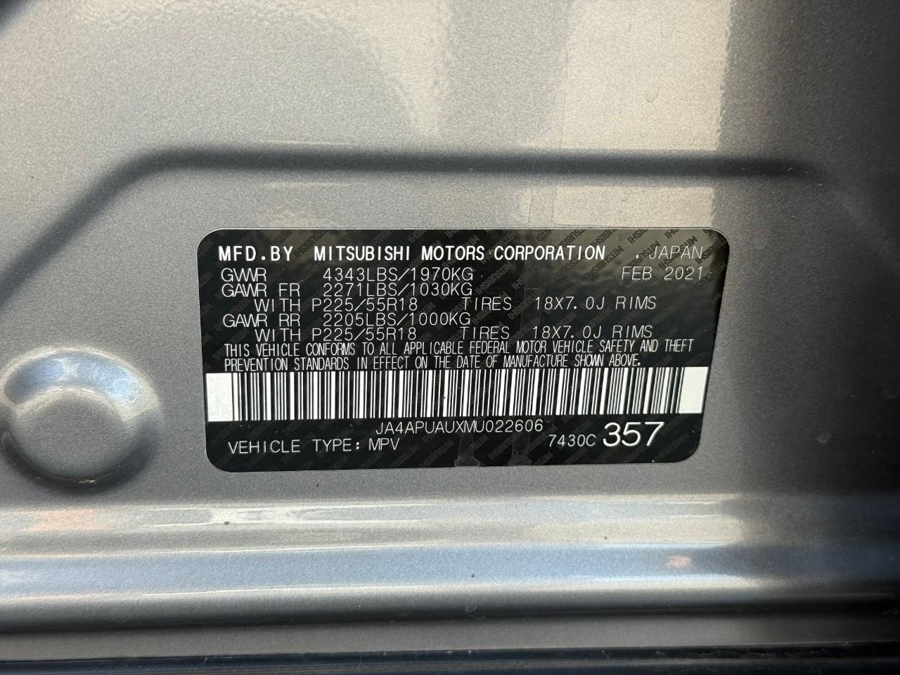 Mitsubishi Outlander Sport Vehicle Full-screen Gallery Image 18