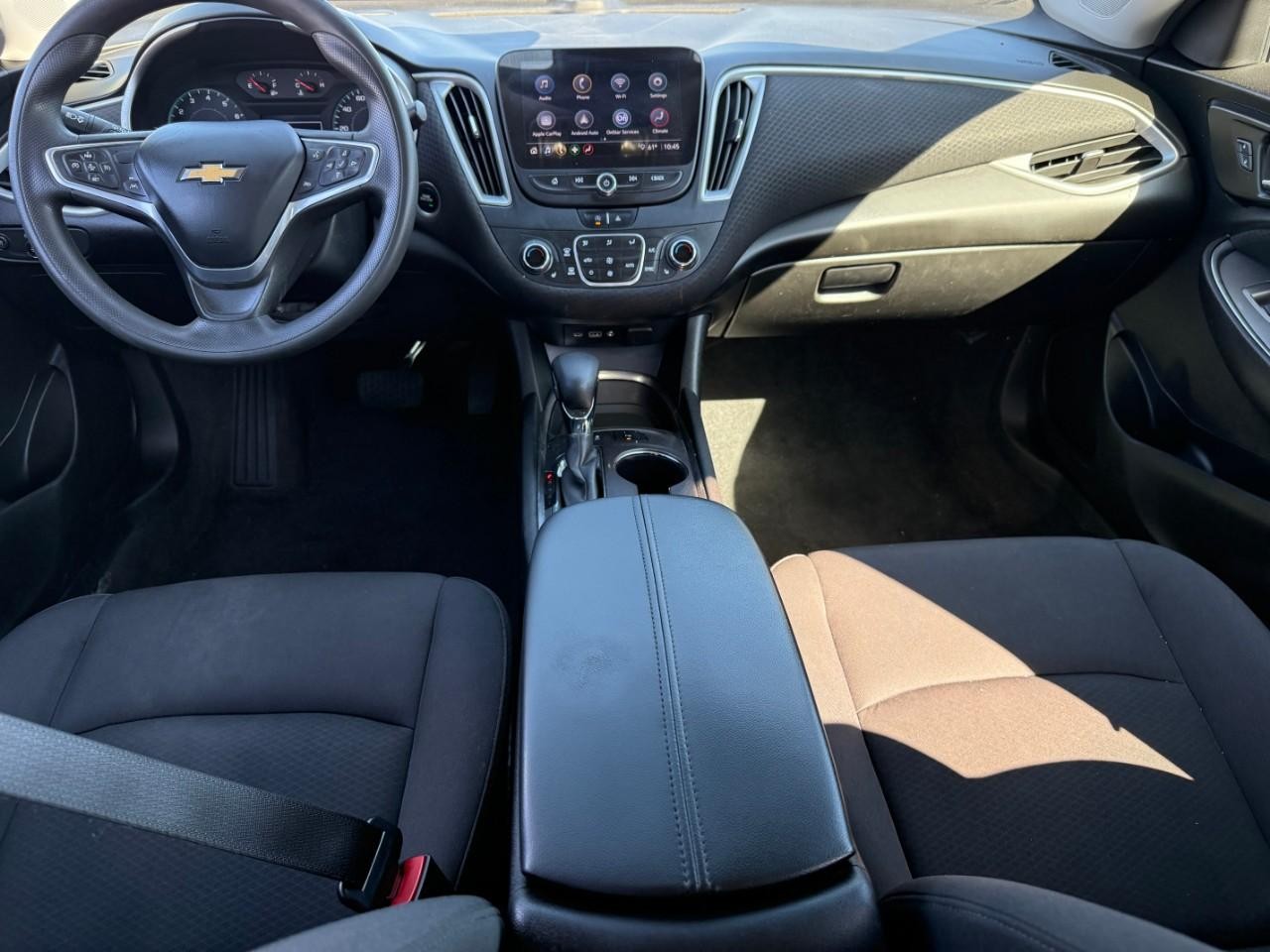 Chevrolet Malibu Vehicle Full-screen Gallery Image 06