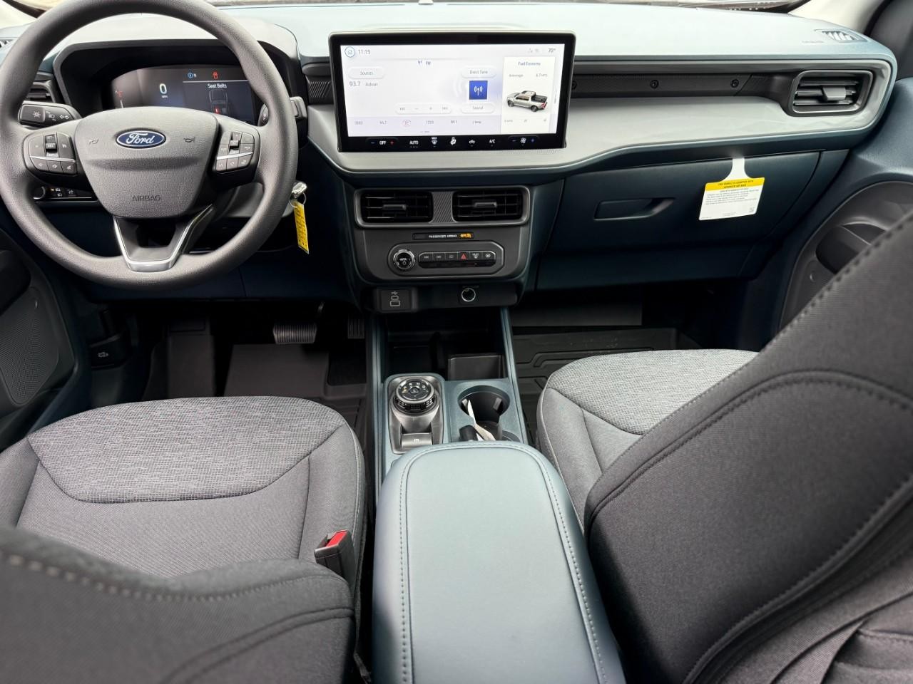 Ford Maverick Vehicle Full-screen Gallery Image 06