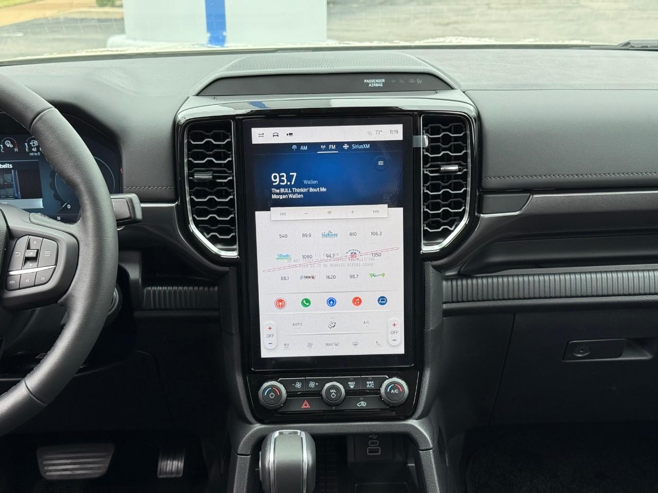 Ford Ranger Vehicle Full-screen Gallery Image 08