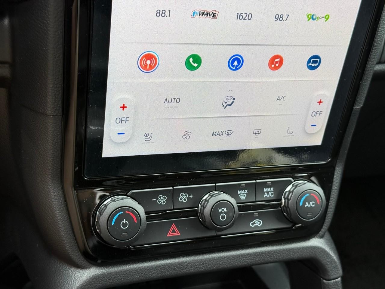 Ford Ranger Vehicle Full-screen Gallery Image 17