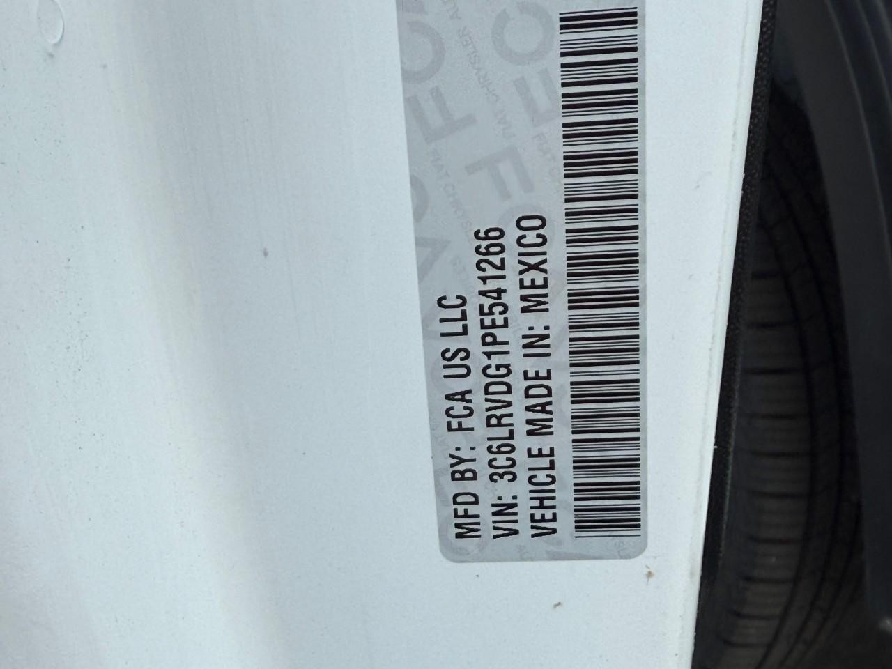 Ram ProMaster Cargo Van Vehicle Full-screen Gallery Image 14