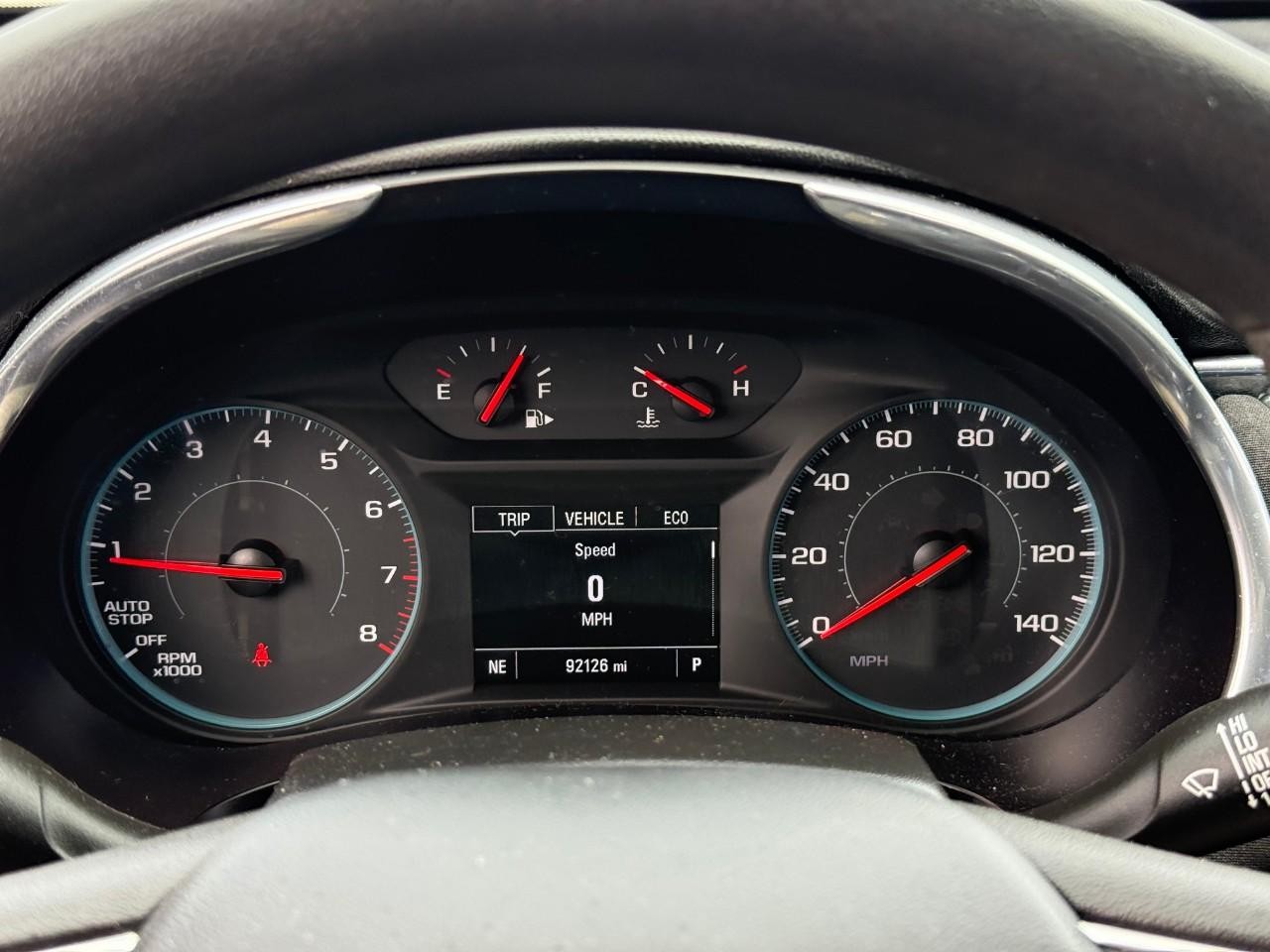 Chevrolet Malibu Vehicle Full-screen Gallery Image 16