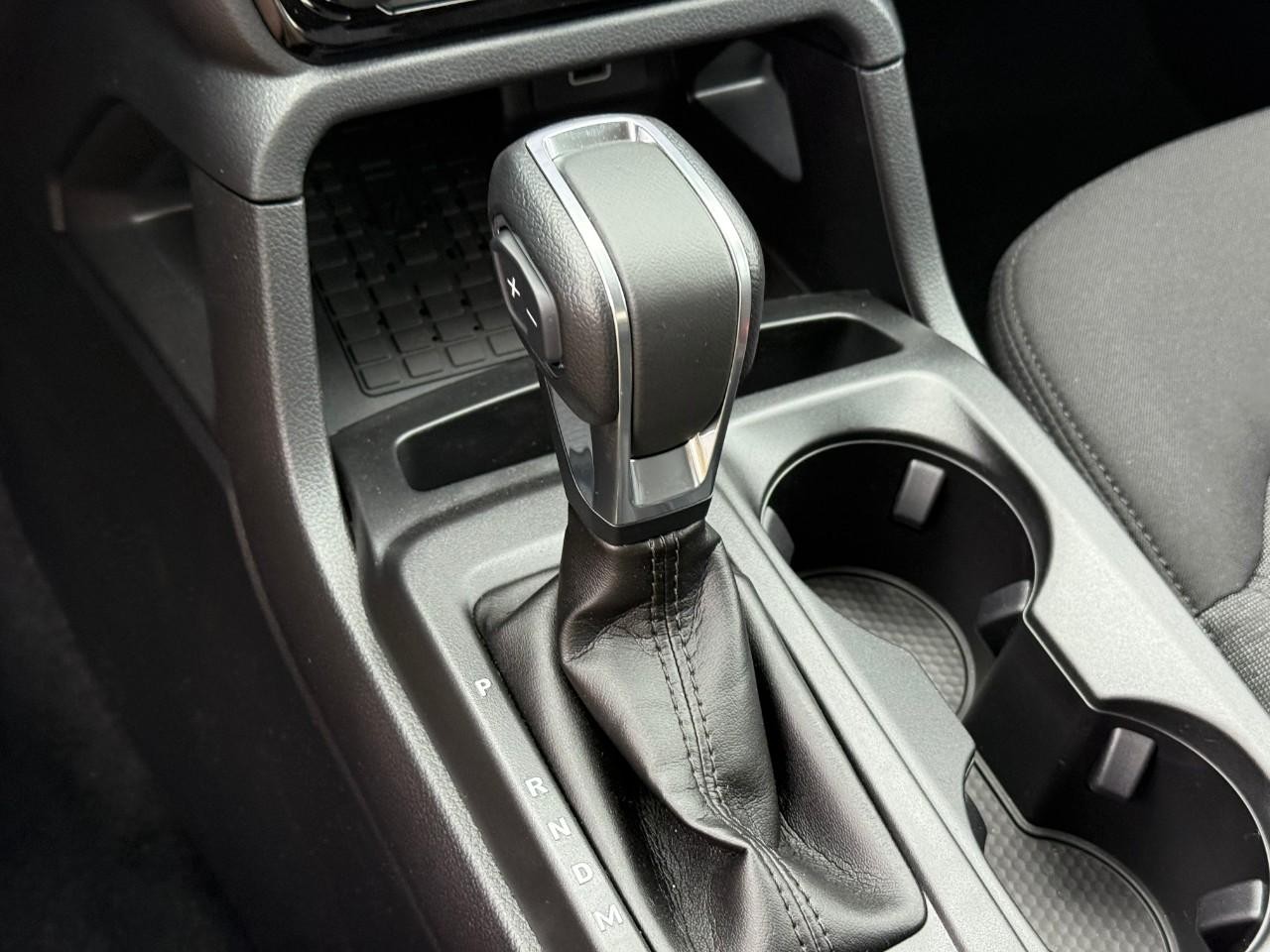 Ford Ranger Vehicle Full-screen Gallery Image 16