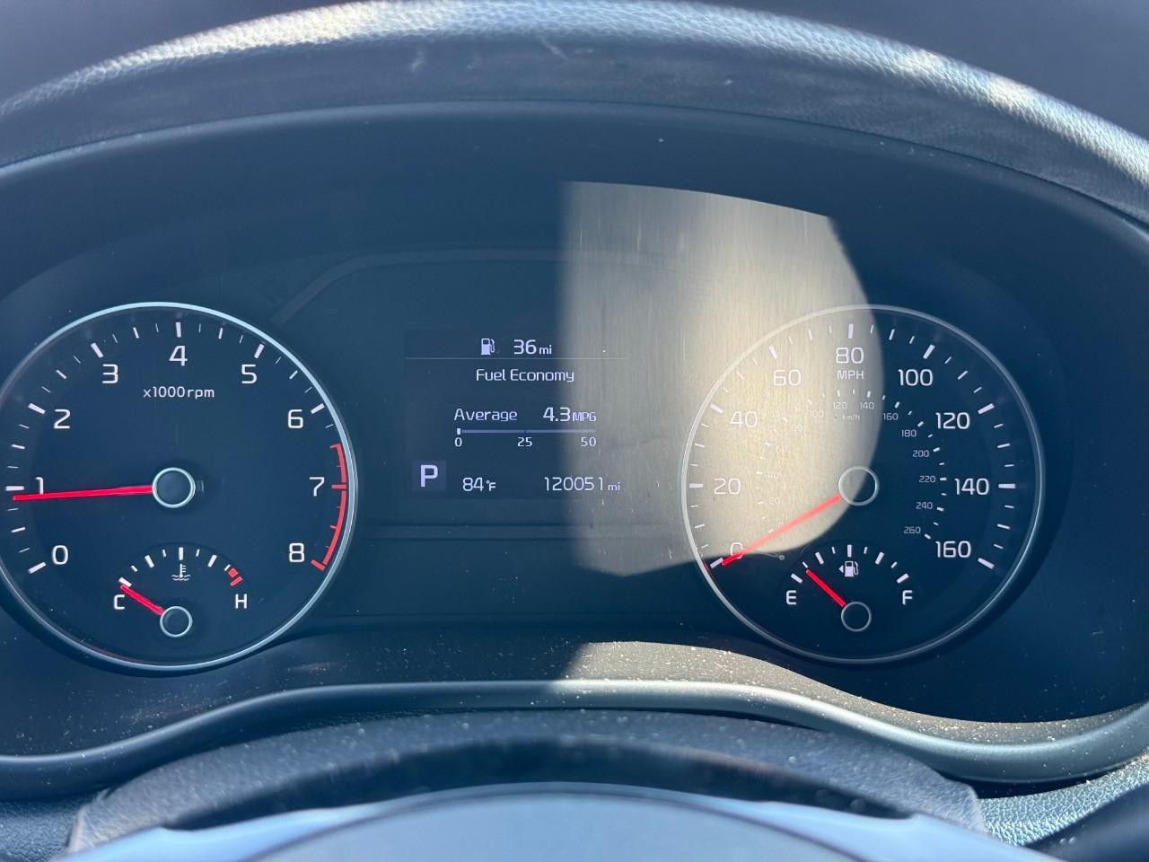 Kia Sportage Vehicle Full-screen Gallery Image 14