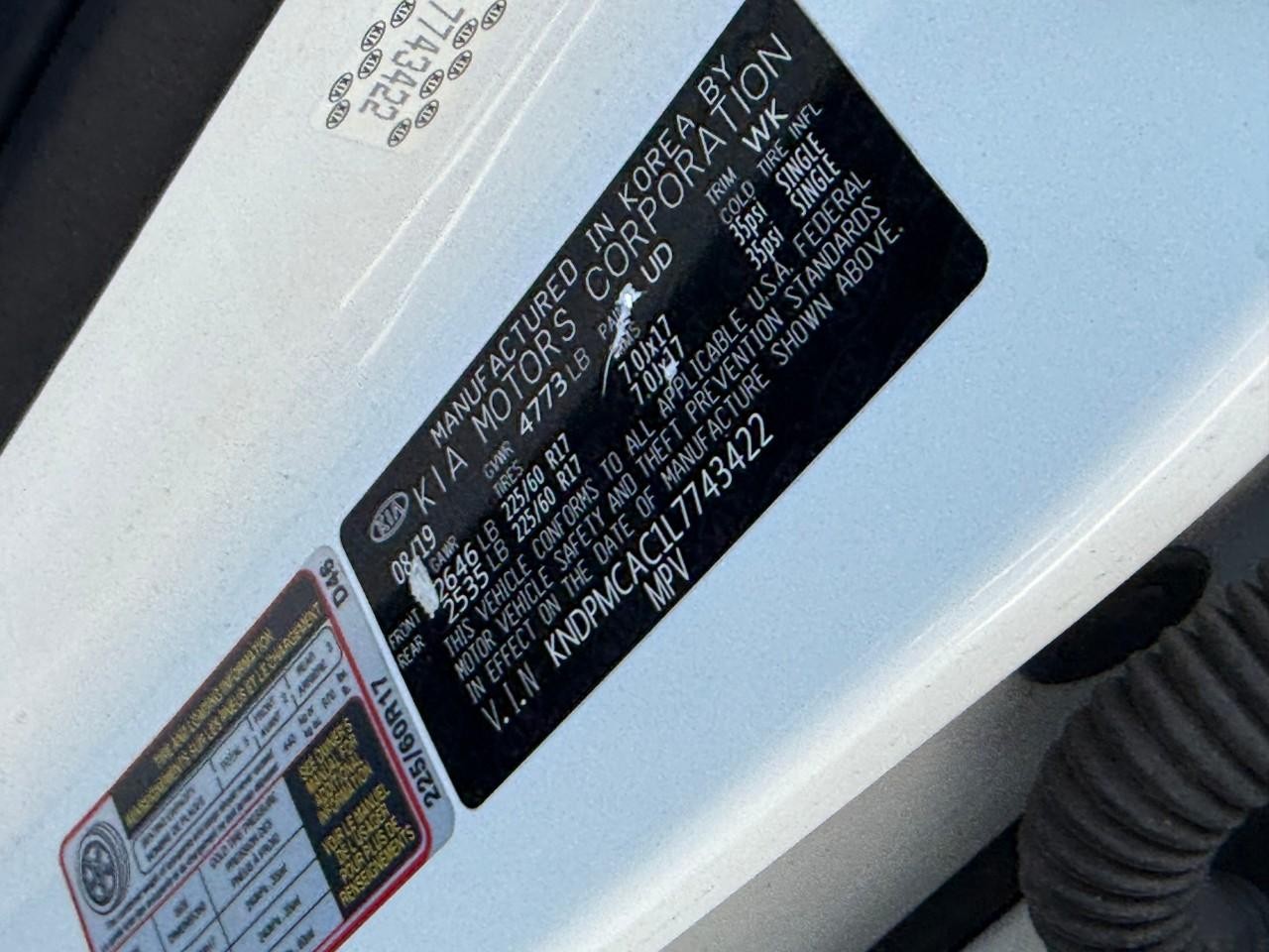 Kia Sportage Vehicle Full-screen Gallery Image 16