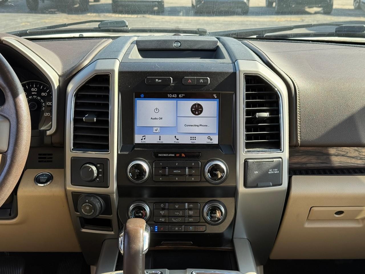 Ford F-150 Vehicle Full-screen Gallery Image 08