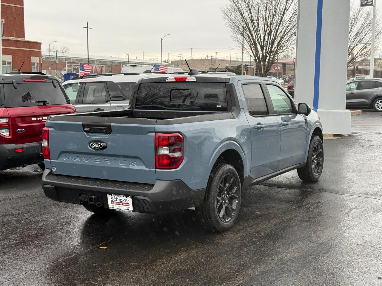 Ford Maverick Vehicle Full-screen Gallery Image 03