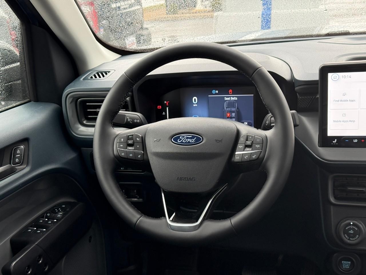 Ford Maverick Vehicle Full-screen Gallery Image 08