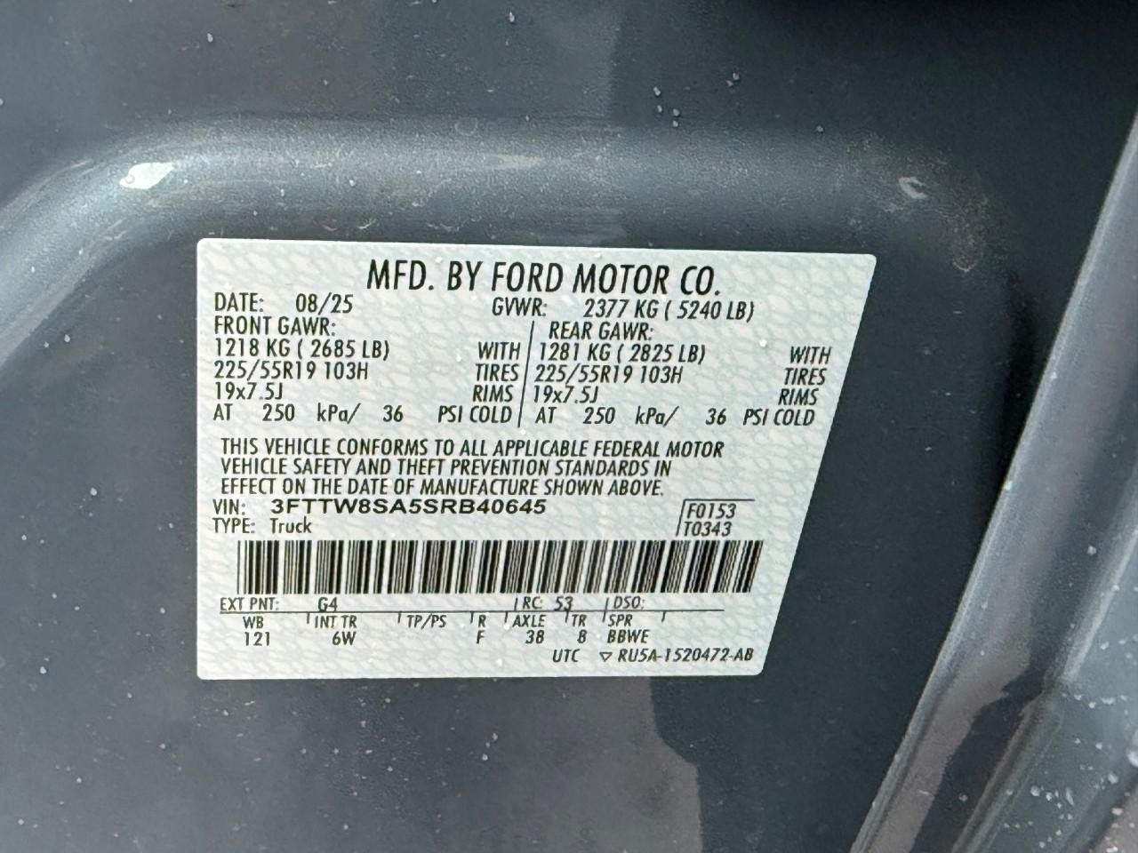 Ford Maverick Vehicle Full-screen Gallery Image 19