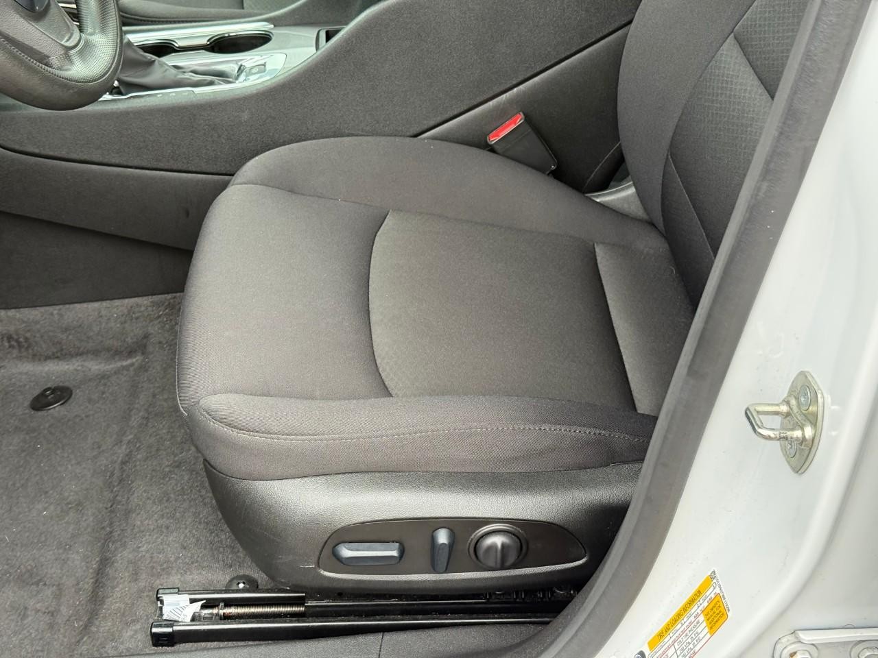 Chevrolet Malibu Vehicle Full-screen Gallery Image 12