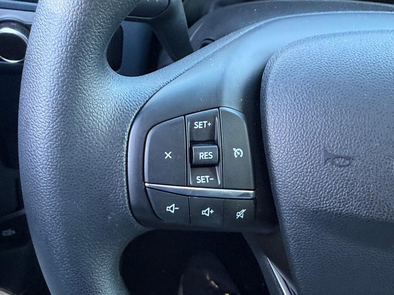 Ford Maverick Vehicle Full-screen Gallery Image 13