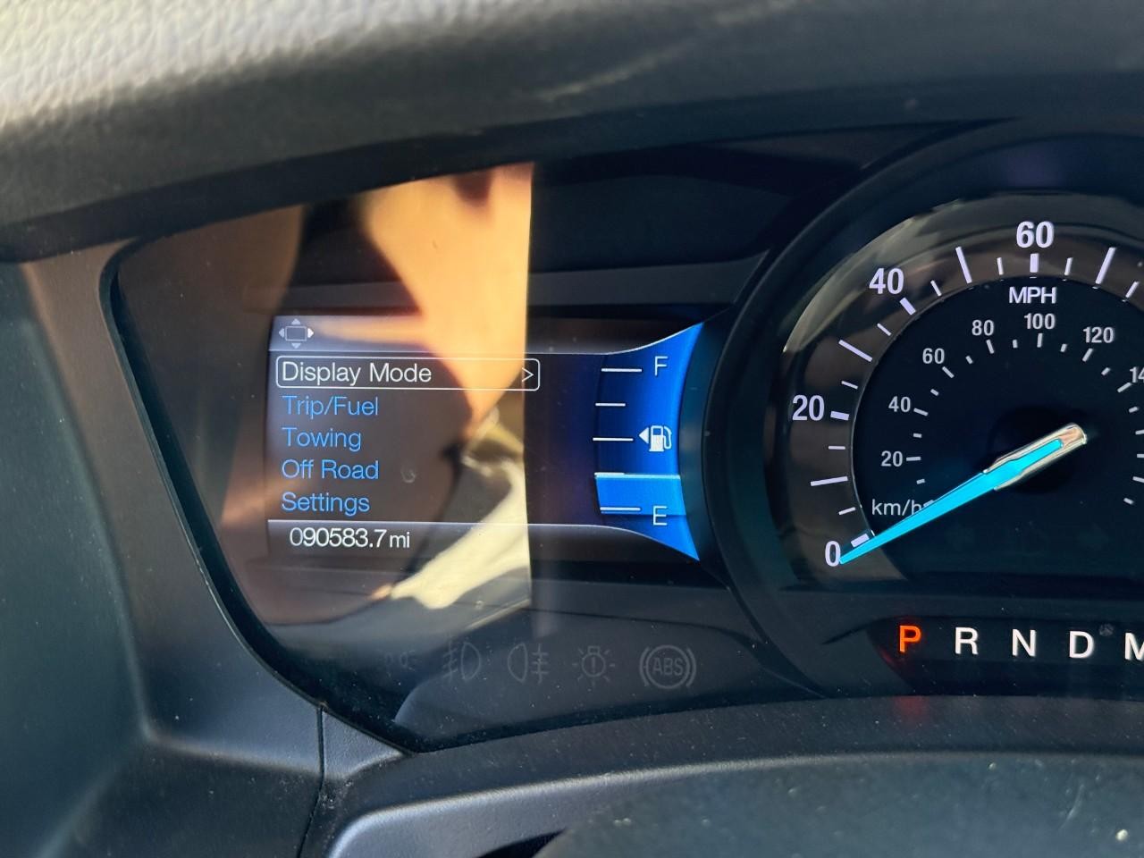 Ford Expedition EL Vehicle Full-screen Gallery Image 17