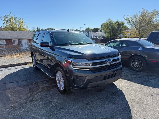 St. Louis MO 2022 Ford Expedition more details - ford expedition