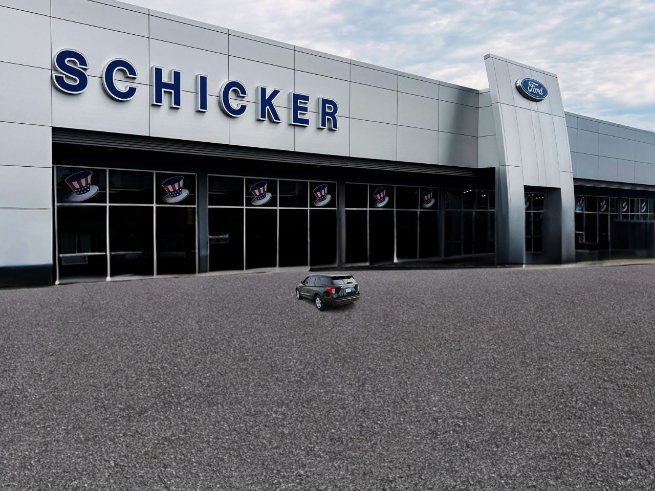 Ford Explorer Vehicle Full-screen Gallery Image 02