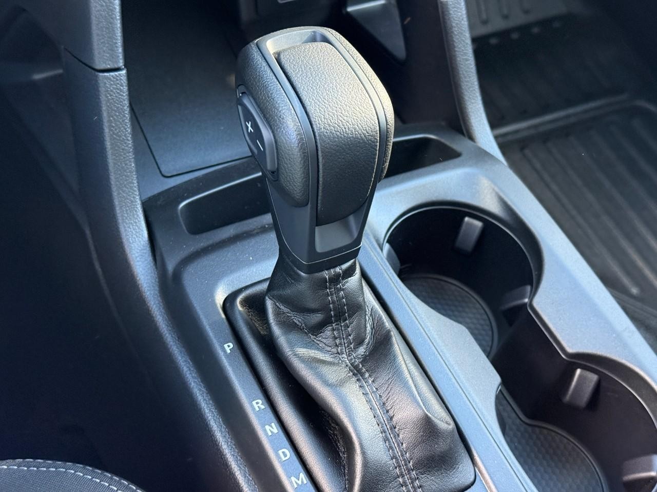 Ford Ranger Vehicle Full-screen Gallery Image 15