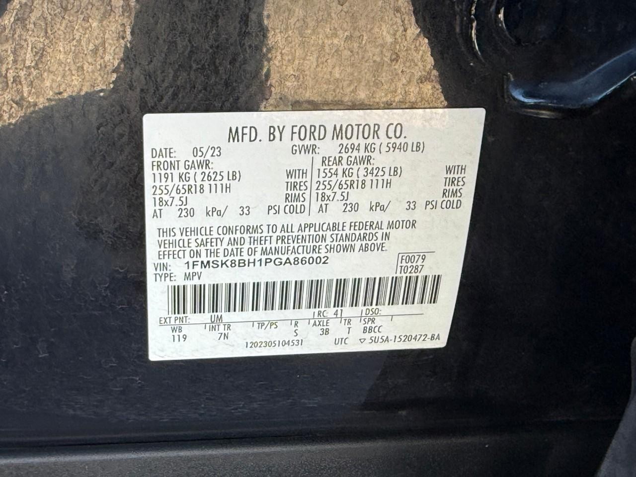 Ford Explorer Vehicle Full-screen Gallery Image 19