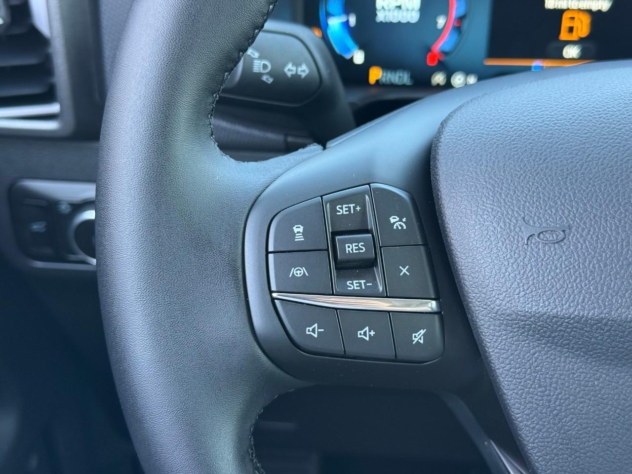 Ford Bronco Sport Vehicle Full-screen Gallery Image 13