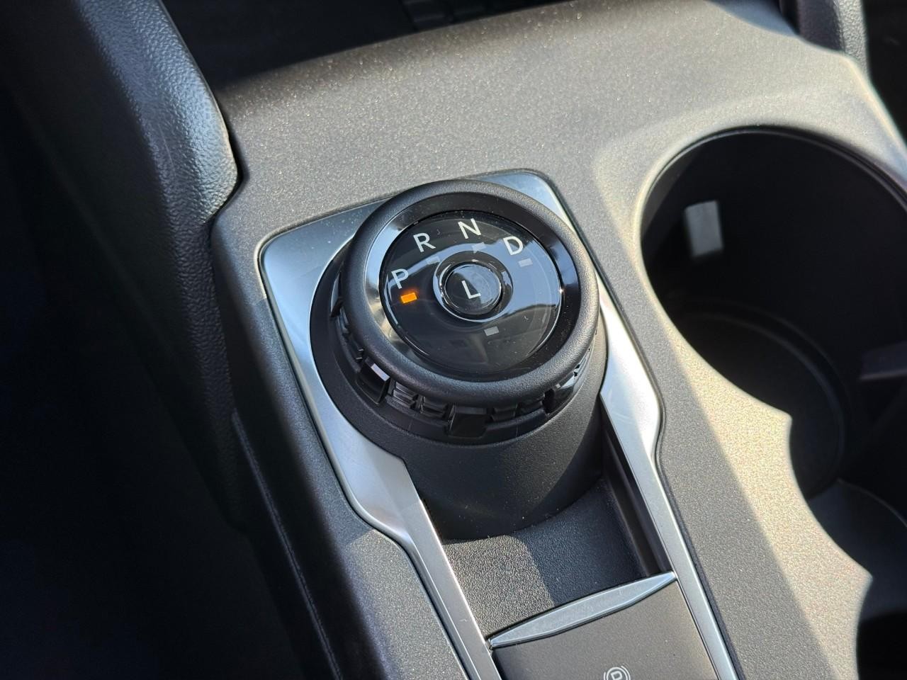 Ford Bronco Sport Vehicle Full-screen Gallery Image 15