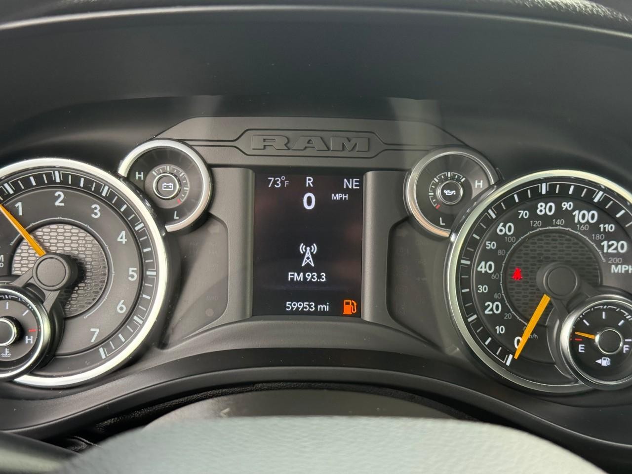 Ram 1500 Vehicle Full-screen Gallery Image 16