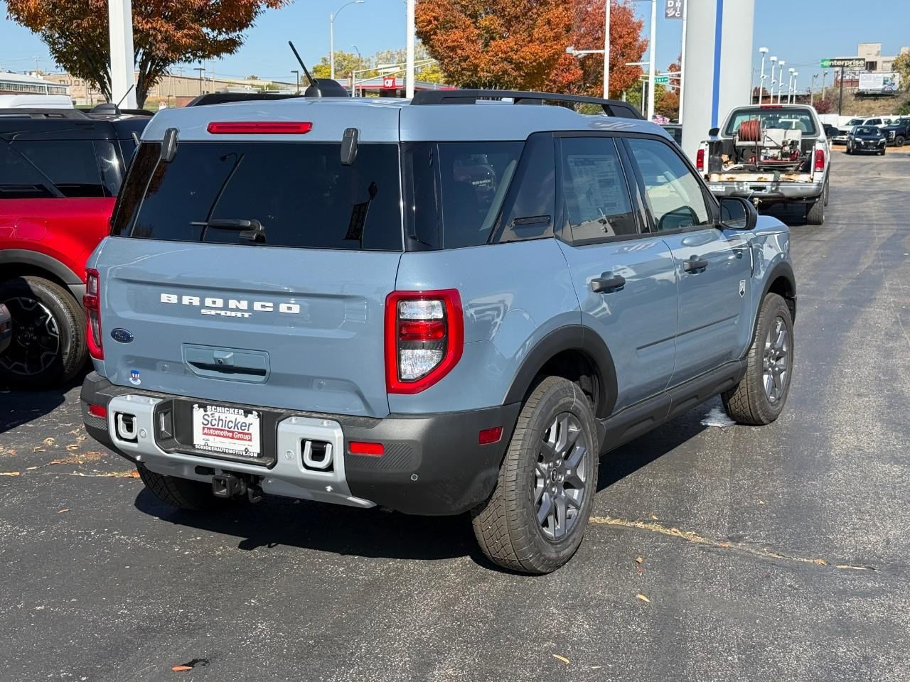 Ford Bronco Sport Vehicle Full-screen Gallery Image 03
