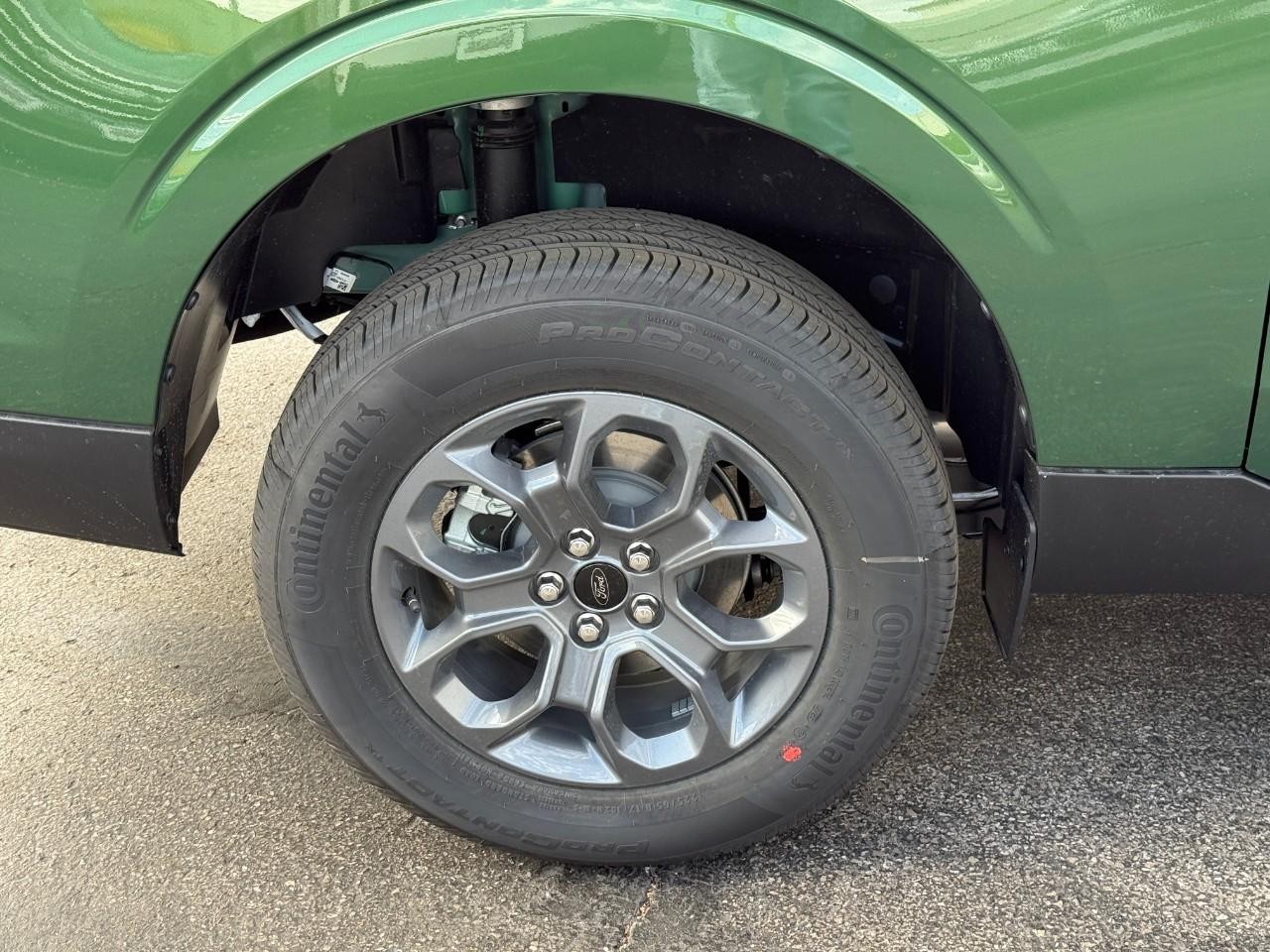 Ford Maverick Vehicle Full-screen Gallery Image 04