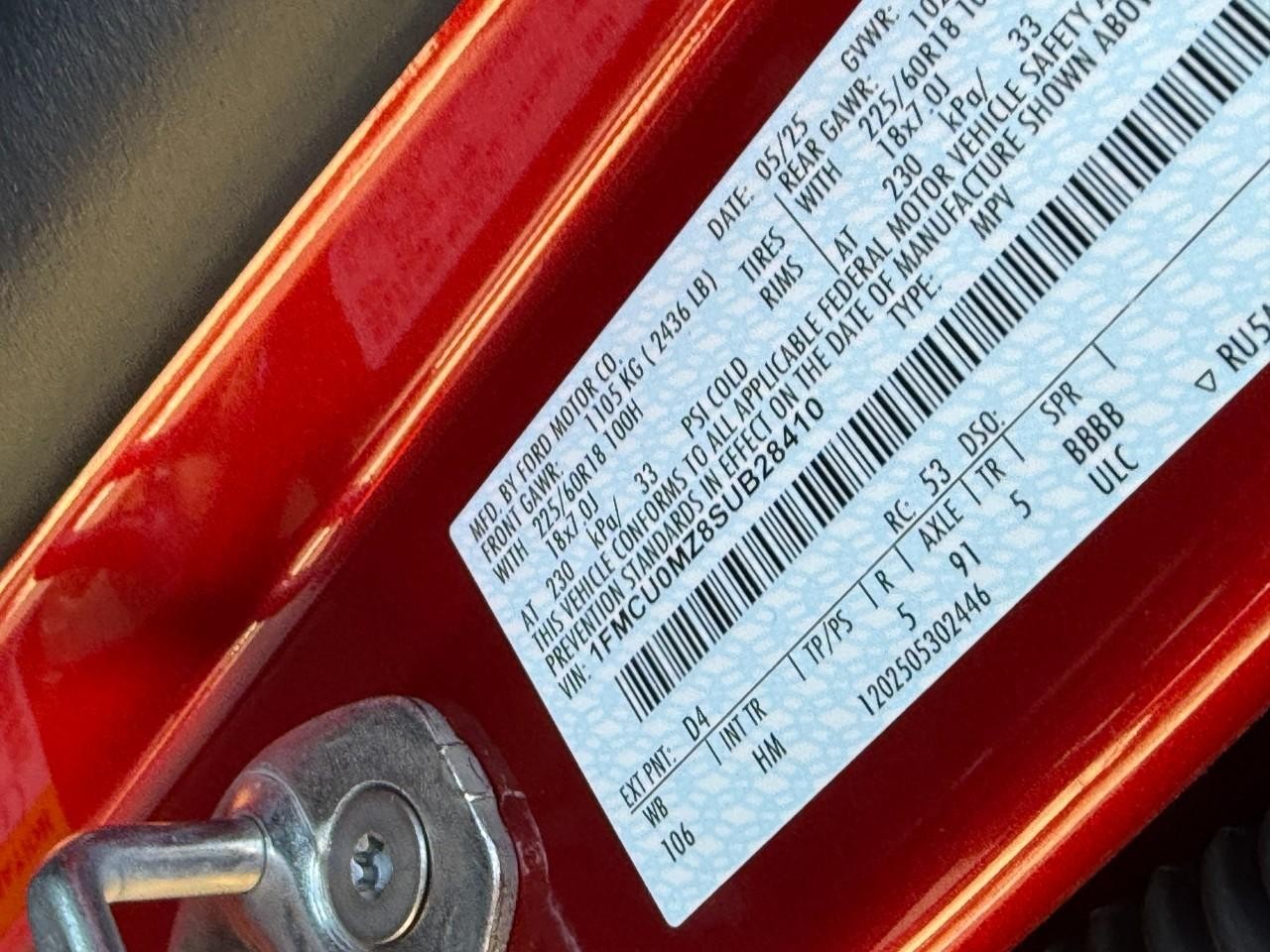 Ford Escape Vehicle Full-screen Gallery Image 20