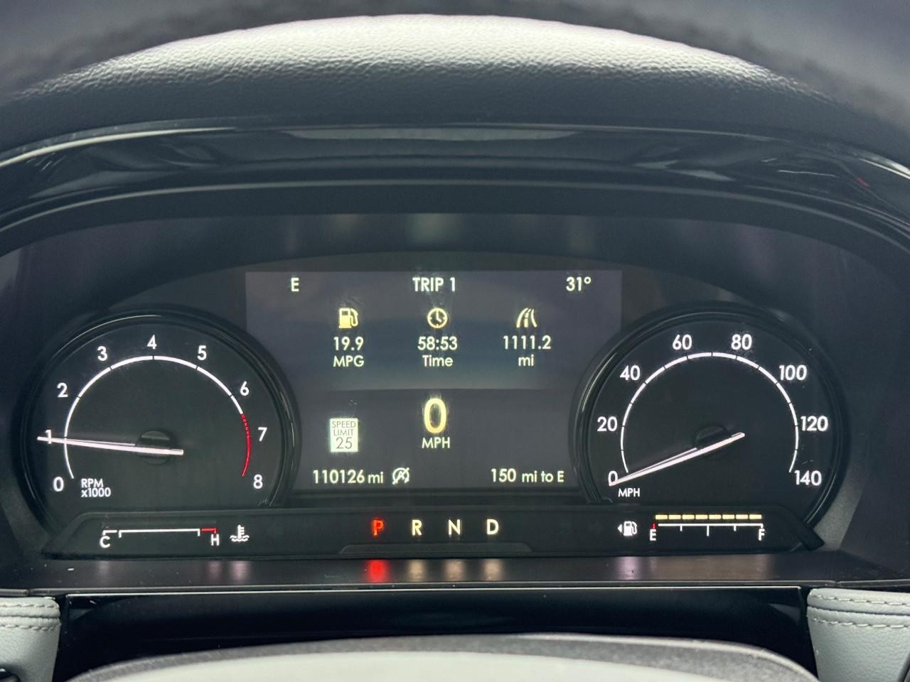 Lincoln Corsair Vehicle Full-screen Gallery Image 21