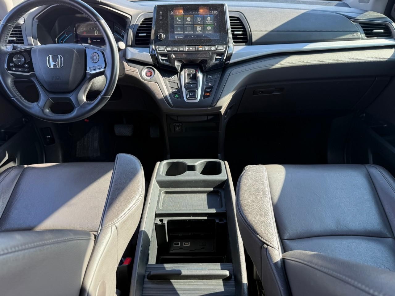 Honda Odyssey Vehicle Full-screen Gallery Image 07