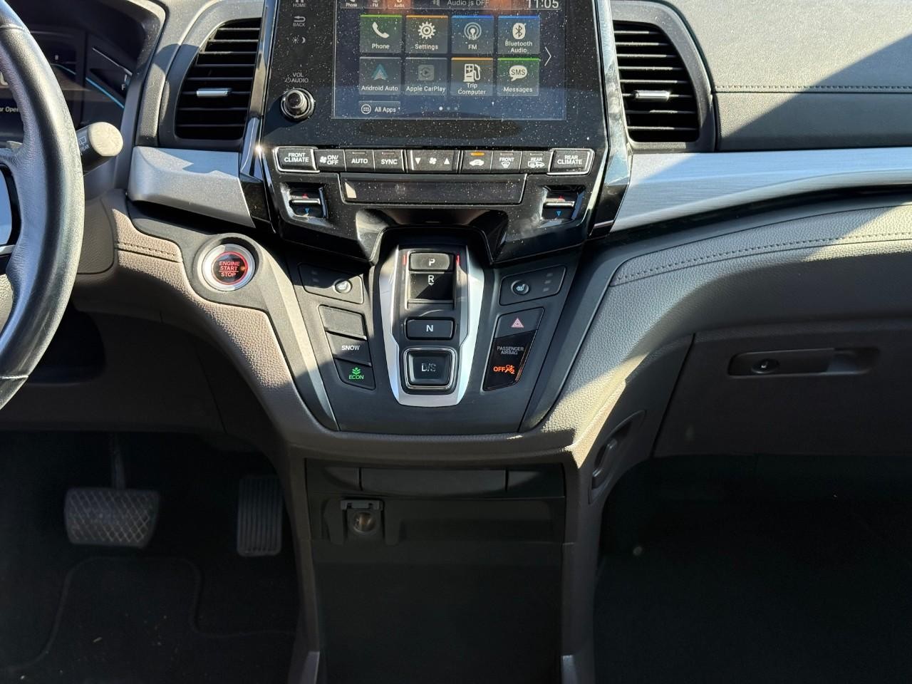 Honda Odyssey Vehicle Full-screen Gallery Image 10