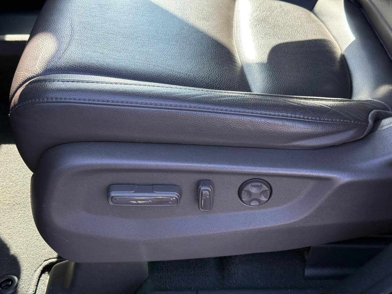 Honda Odyssey Vehicle Full-screen Gallery Image 13