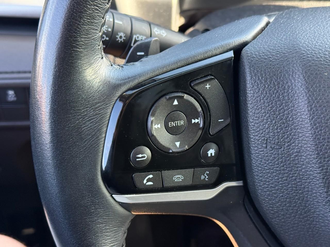 Honda Odyssey Vehicle Full-screen Gallery Image 14