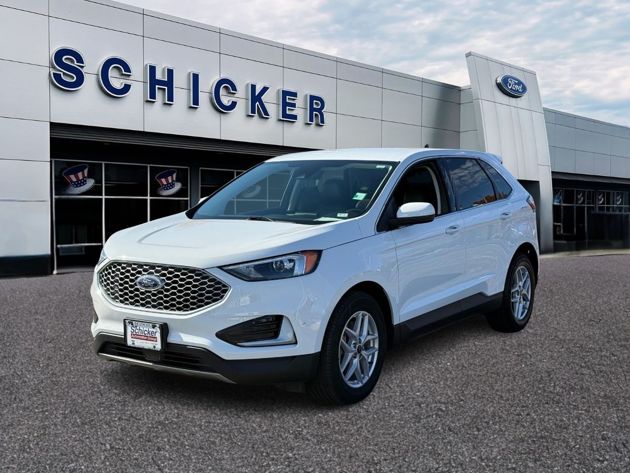 Ford Edge Vehicle Full-screen Gallery Image 04