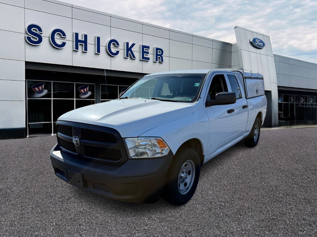 Ram 1500 Vehicle Full-screen Gallery Image 03