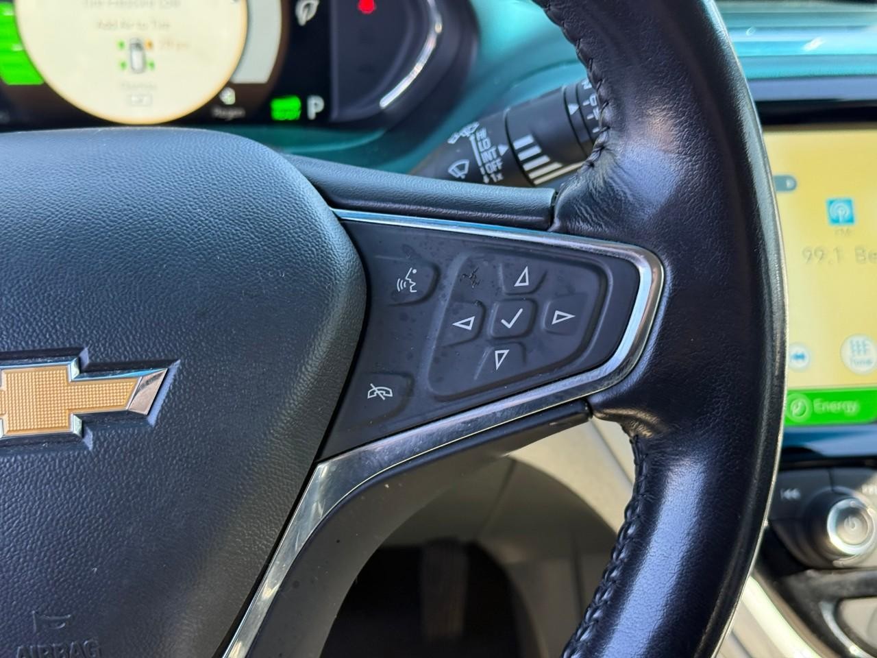 Chevrolet Bolt EV Vehicle Full-screen Gallery Image 13